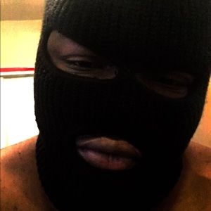 Meet your Posher, Larry